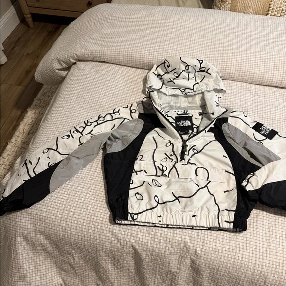 The North Face White, Black & Gray Graphic Hooded Bomber Jacket - Picture 9 of 14